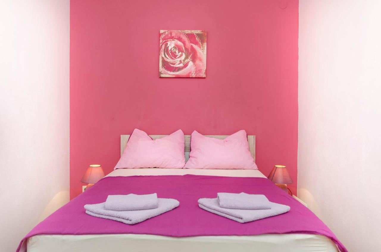 Apartments And Room Take It Easy Tribalj 外观 照片