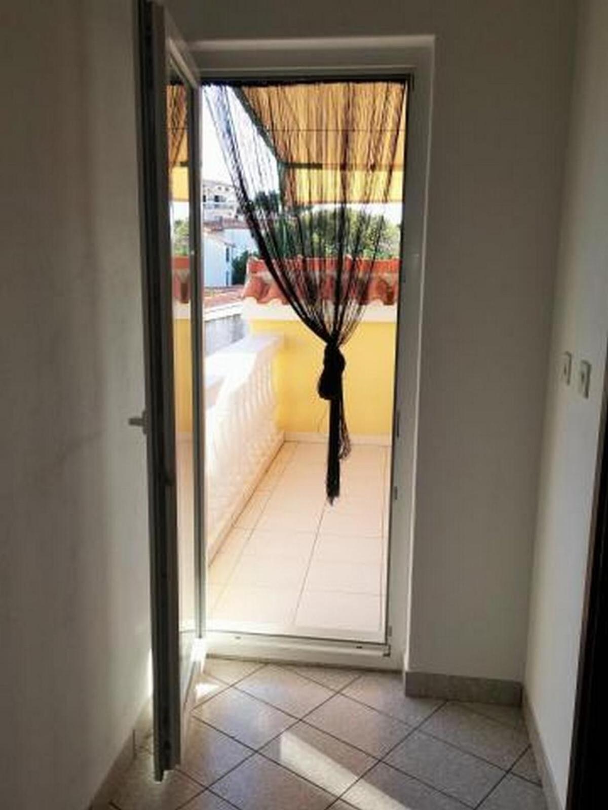 Apartments And Room Take It Easy Tribalj 外观 照片